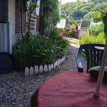 Silver Bed and breakfast